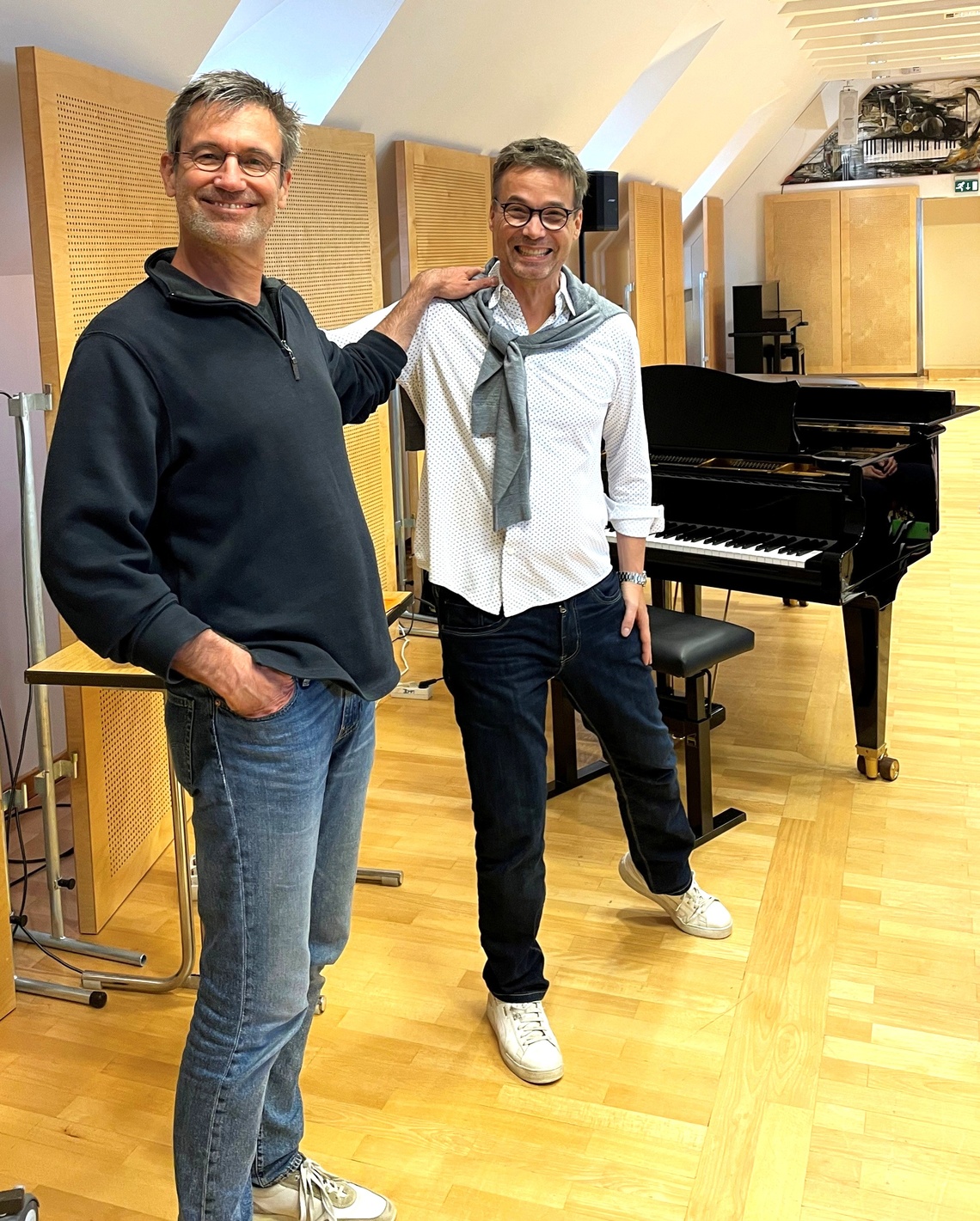 Die beiden Dozenten Carsten Gerlitz und Prof. Marc Secara (Foto: Bernhard van Almsick)Foto